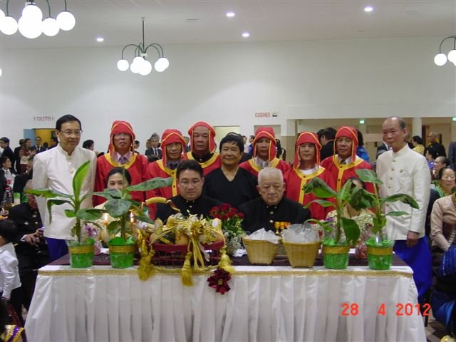 baciluang280412 (94).jpg